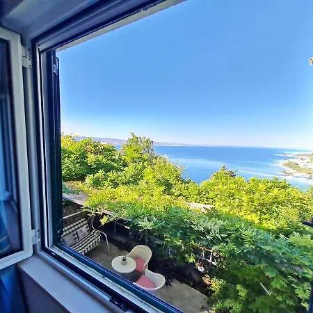 Ivana Borak Apartment *