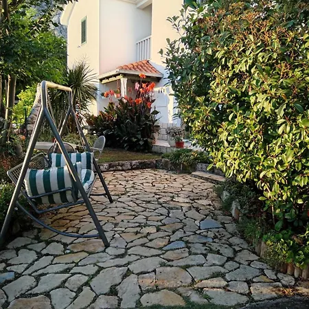 Magic garden Borak Apartment *
